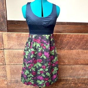 Moulinette Sœurs Gothic Cotton Rose Print Dress w/ Pockets
